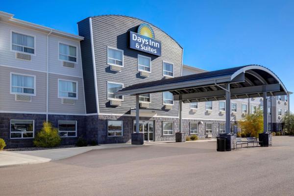 Days Inn & Suites by Wyndham Warman, Reservar Hotel Hotéis em Warman com Piscina, Piscina