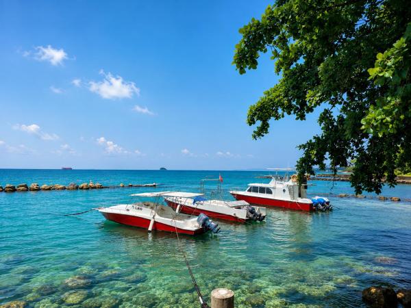 Allisa Resort Hotel, Reservar Hotel Anyer 