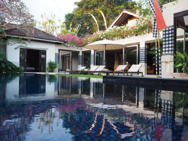 Pronoia Beach Resort, Reservar Vila Hotéis em Bali com piscina, Piscina