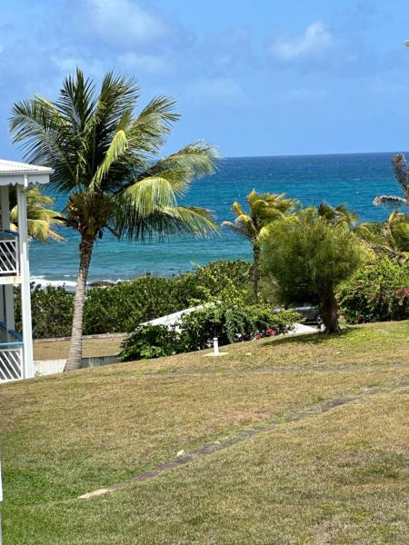 Ti Bel Soley, studio climatisé vue mer réservoir deau parking privé, Reservar Apartamento Belle-Allée Grande-Terre