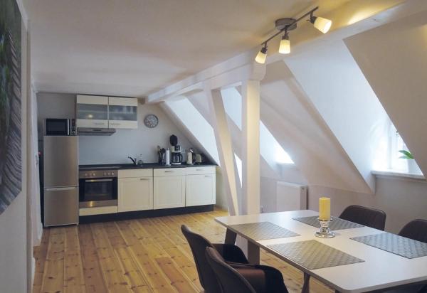 Ferienwohnungen Ziesing am Schlossberg, Reservar Apartamento Hotéis em Garz com Estacionamento, Estacionamento