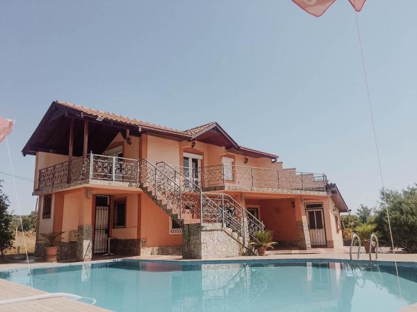 Villa Katerina & Pool, Reservar Apartamento Hotéis em Gevgelija com piscina, Piscina