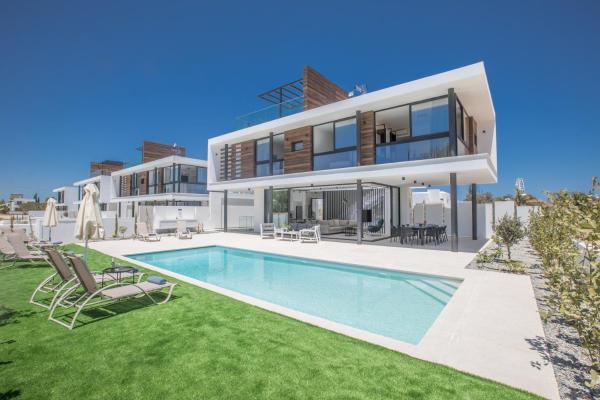 Elite Pearl Villas, Reservar Vila Hotéis em Famagusta com Piscina, Piscina