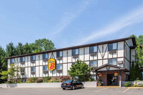 Super 8 Norwich, Reservar Hotel Bainbridge Nova Iorque