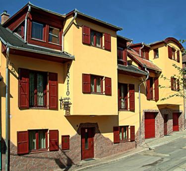Decsi Panzio, Reservar Casa de hóspedes Esztergom 