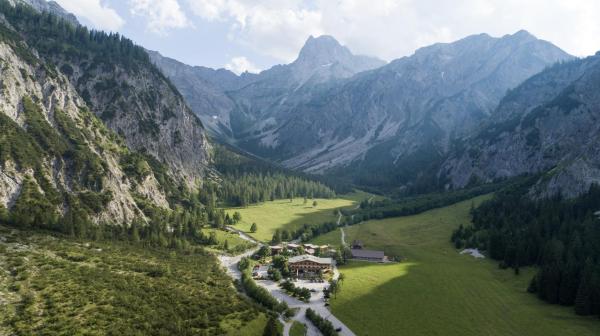 Gramai Alm alpengenuss & natur spa, Reservar  Hotéis em Tirol com piscina, Piscina