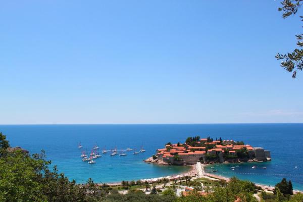 Sveti Stefan Apartments Nr, Reservar Apartamento Hotéis em Budva County com Estacionamento, Estacionamento