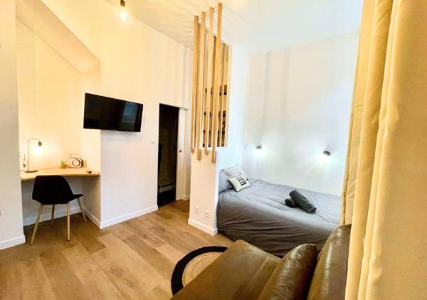 Bel appartement en centre ville de Calais, Reservar Apartamento Hotéis Baratos em Picardia