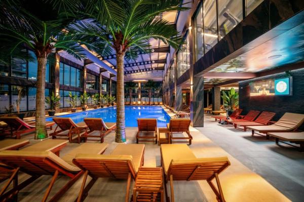 Hotel Nordic Twins, Reservar Hotel Hotéis em Suceava com Piscina, Piscina