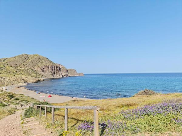 MARLOP´S ROOMS, Reservar Casa de hóspedes La Isleta del Moro Cabo de Gata