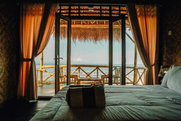Pondok Bamboo Villa, Reservar Casa de hóspedes Hotéis em Bali com piscina, Piscina