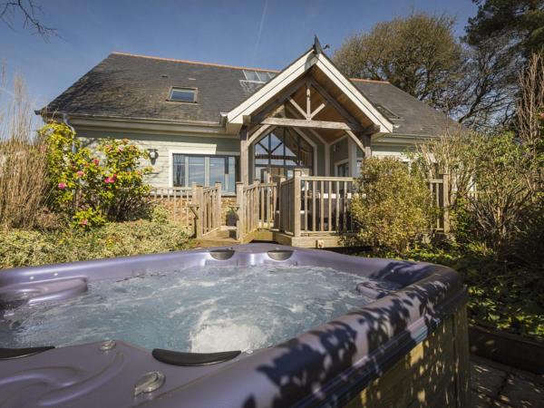 Court Lodge, Hillfield Village, Reservar Casa de férias Hotéis em Devon com Estacionamento, Estacionamento
