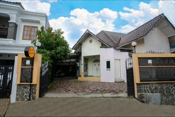 Homy House Semarang