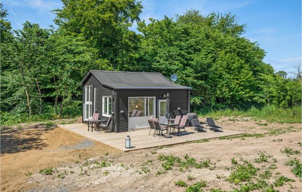 Charming Home In Østermarie With 2 Bedrooms And Wifi, Reservar Casa de férias Østermarie Bornholm