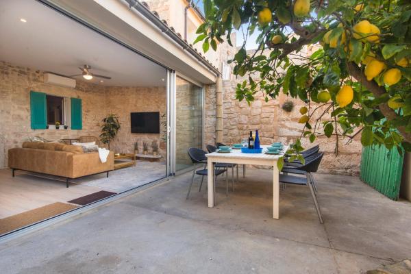 Casa La Limonera. Townhouse with pool for up to 6 persons in Santanyi, Reservar Casa de férias Hotéis em Santanyi com Piscina, Piscina