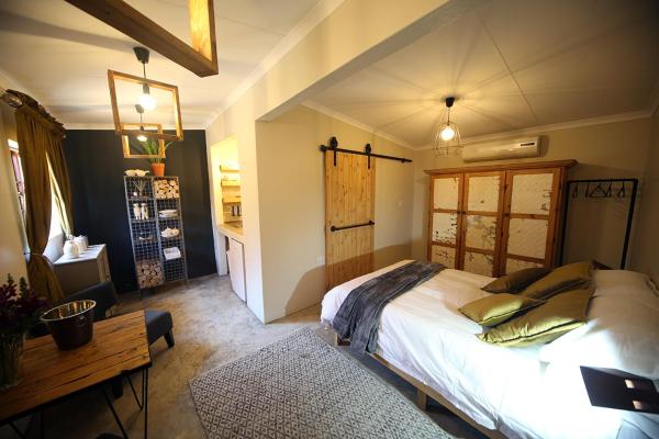 SOUSIE'S RUSTIC STAY, Reservar Casa de hóspedes Polokwane 