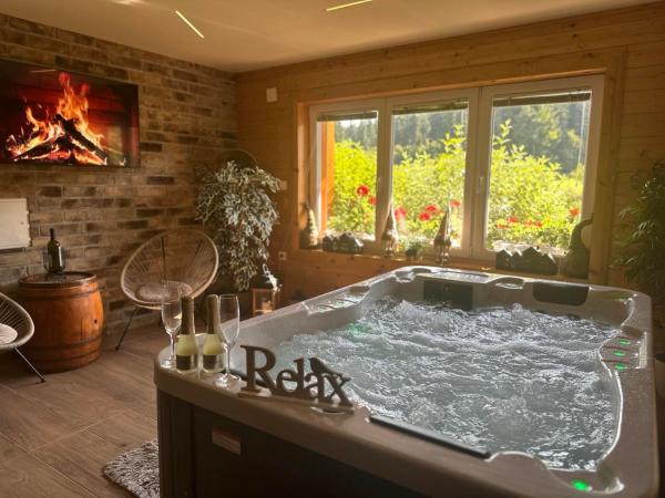 Holiday Home Lino, Reservar Casa de férias Hotéis em Kvarner com Piscina, Piscina