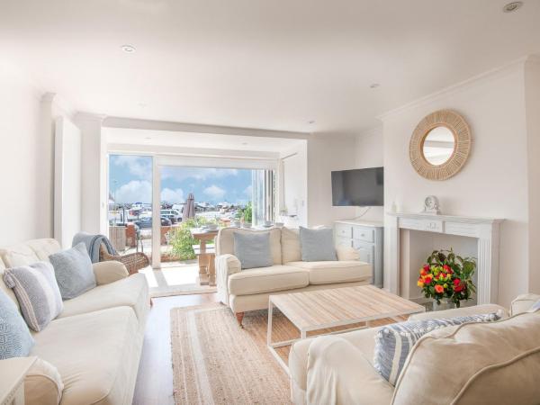 Coast View Apartment, Reservar Apartamento Lyme Regis 