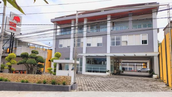 Hotel 168 Salatiga, Reservar  Hotéis Baratos em Salatiga