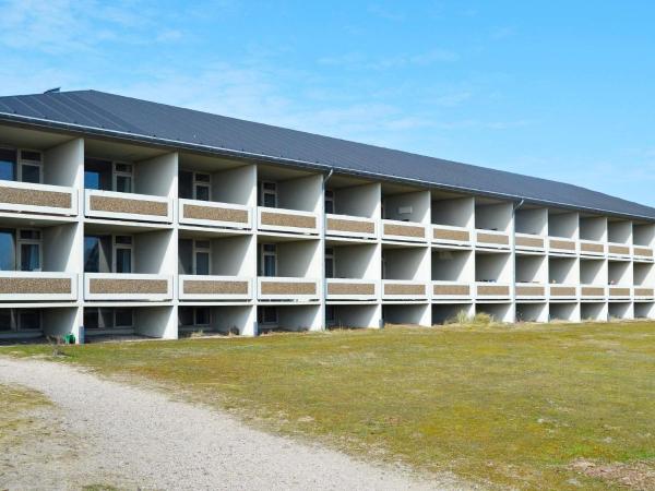 4 person holiday home in Fanø-By Traum, Reservar Casa de férias Hotéis em Fanø com Piscina, Piscina