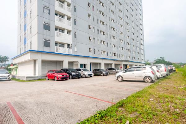 OYO Life 2837 Apartment Dramaga Tower, Reservar Apartamento Hotéis em West Java com Piscina, Piscina