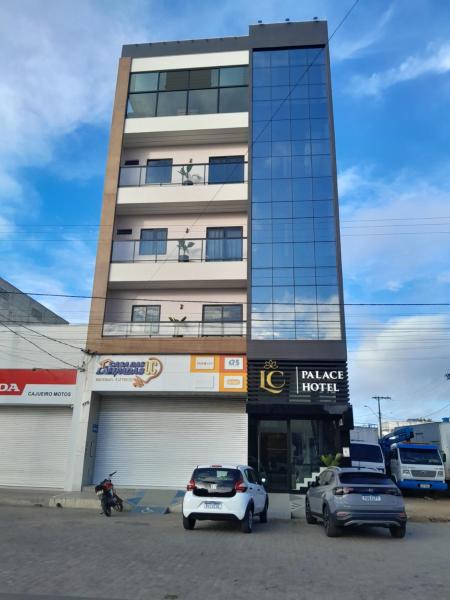 LC Palace Hotel, Reservar  Hotéis em Bahia com Estacionamento, Estacionamento