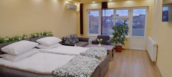 Студиа за гости СЛАВЯНИ, Reservar  Yambol 