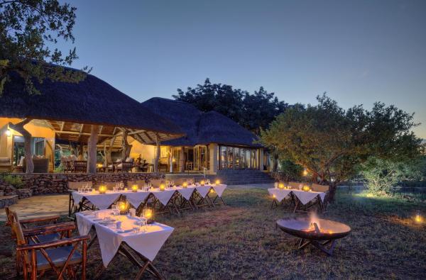 Rhulani Safari Lodge, Reservar Lodge Hotéis em North West com Piscina, Piscina