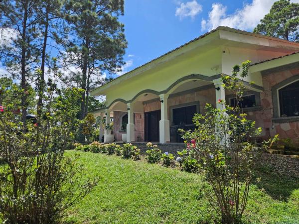 Villa Isabel, Reservar  Tegucigalpa 
