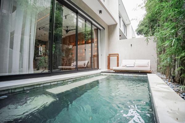 Suave Villa Canggu, Reservar  Hotéis em Bali com piscina, Piscina