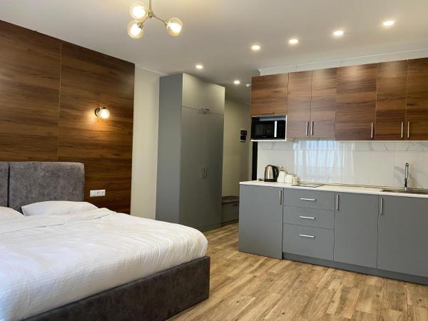 BI Residence, Reservar  Hotéis em Ajara com Piscina, Piscina