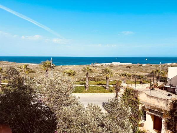 Pamper Rooms, Reservar  Pembroke Malta