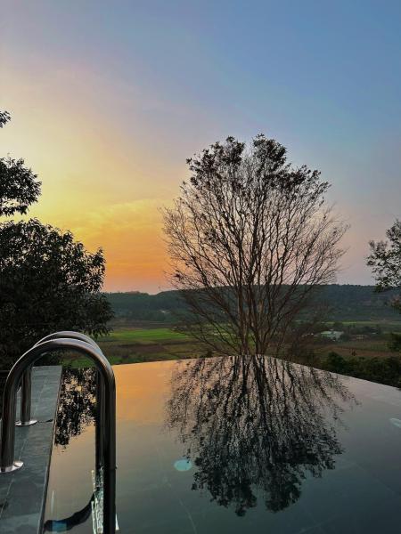 Mành Farmhouse, Reservar  Hotéis em Gia Lai com Piscina, Piscina
