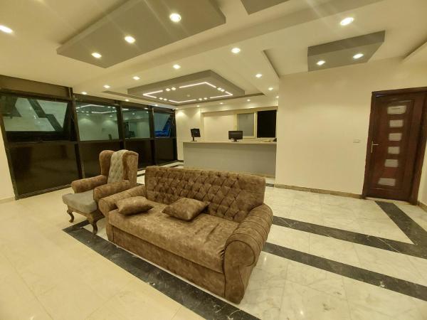 فندق كايرو زد-cairo zed hotel, Reservar Hotel Dokki Cairo