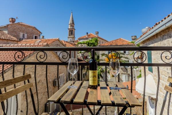 Casa Di Mino Old Town, Reservar  Budva 