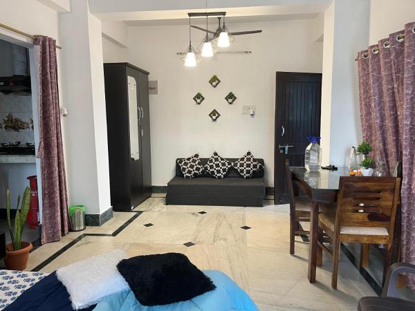 Beltola serenity homestay, Reservar  Guwahati Assam