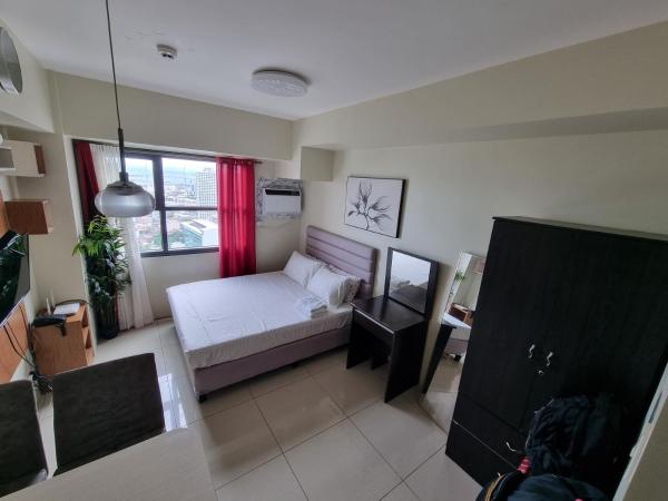 Studio Condo Unit at Horizons 101, Reservar  Hotéis em Cebu com Piscina, Piscina