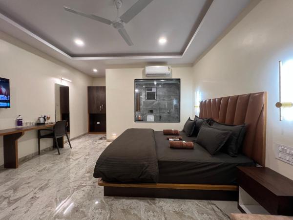 Sabas Tent & Cottages, Reservar Hotel Mahābaleshwar Nova Deli