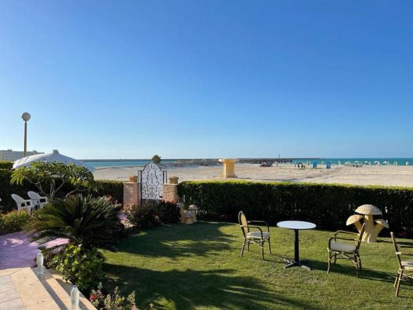 Beachfront Villa North Coast, Reservar  Marina 