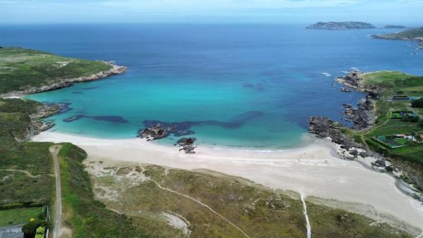 Playa de Seiruga, Reservar   