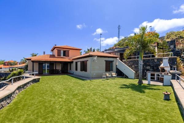 Villa con vistas al Teide en el norte de Tenerife, Reservar  El Pris Tenerife