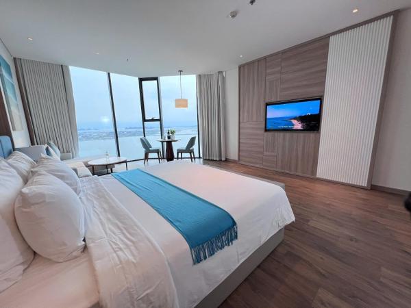 A La Carte Hạ Long Bay - Tầng cao, view biển, Reservar  Hotéis em Quang Ninh com Piscina, Piscina