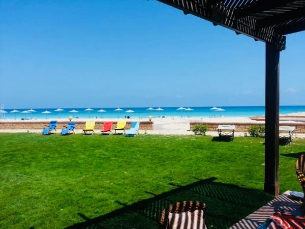 Blissful Beach Front 4 Bedroom Villa, Reservar  Marsa Matruh 
