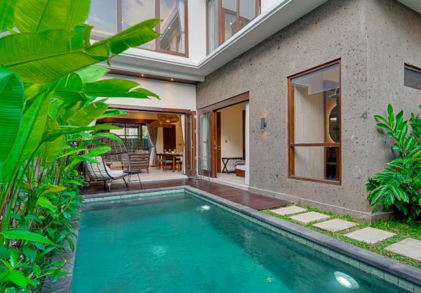 Queeno Villa Nusa Dua, Reservar  Hotéis em Bali com piscina, Piscina