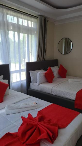 The Loch Hotel Bondo, Reservar  Hotéis em Siaya com Piscina, Piscina