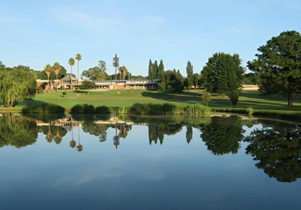 Middelburg Country Club, Reservar  Hotéis em Mpumalanga com Piscina, Piscina