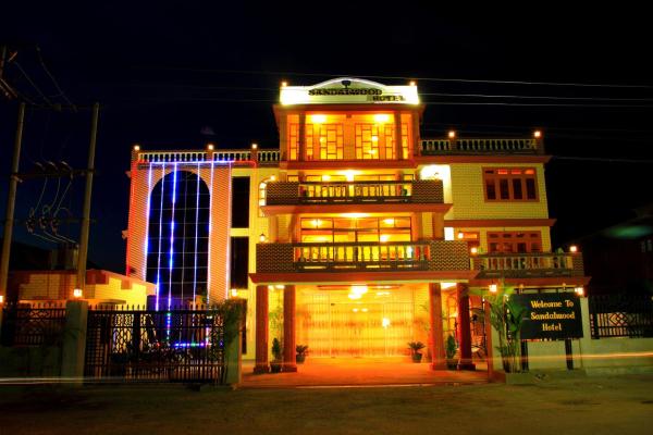 Sandalwood Hotel, Reservar Hotel Heho Shan State