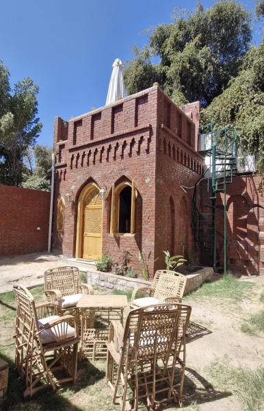Guesthouse Nut, Reservar  West bank 