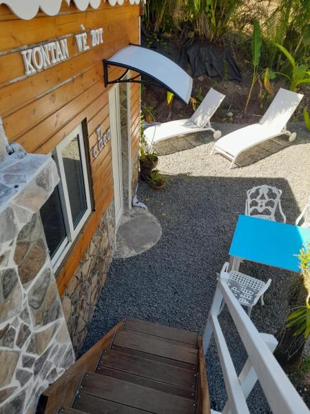 VillaBadlou "Lodge Ti-Kaco Vanille", Reservar  Hotéis em Basse Terre com estacionamento, Estacionamento