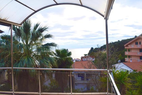 Family Villa, Reservar  Hotéis em Budva County com Estacionamento, Estacionamento